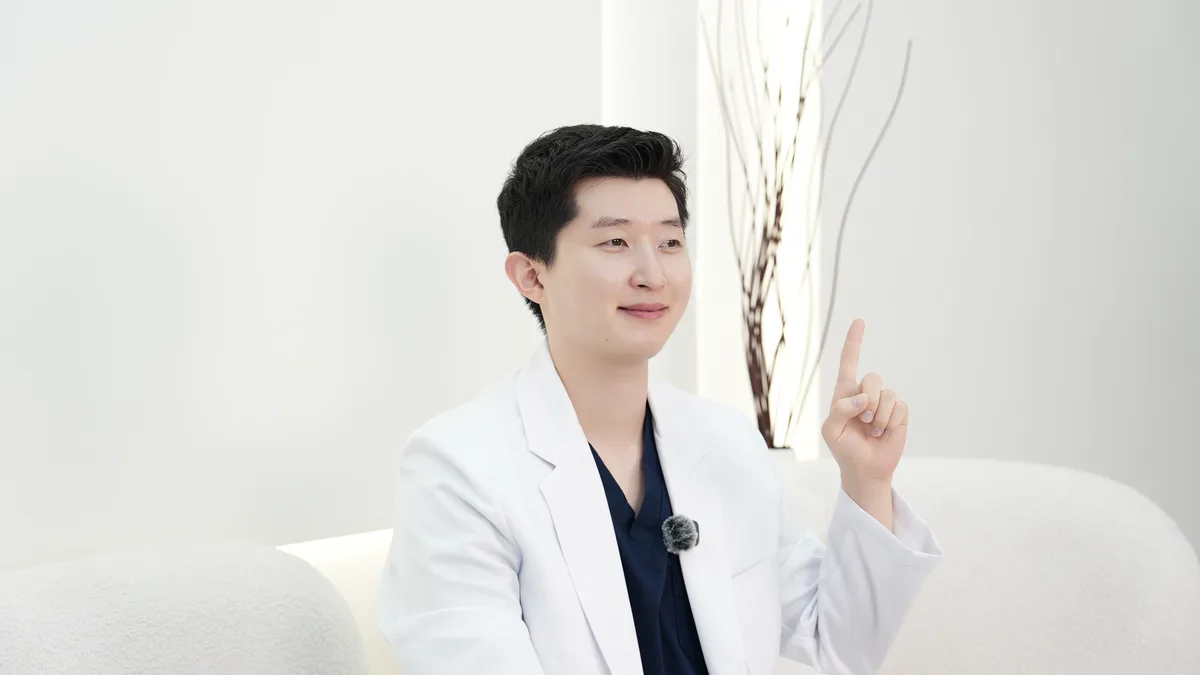 Dr. Bae Kihwan